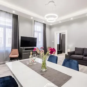 Prime Star Deak Ter Modern Luxury Appart hôtel